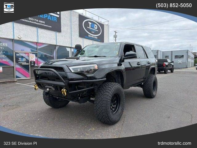 2020 Toyota 4Runner TRD Off Road 4WD photo
