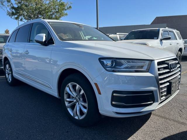 2019 Audi Q7 Premium AWD photo