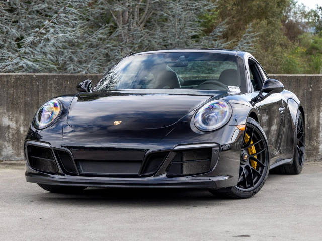 2019 Porsche 911 Carrera GTS RWD photo