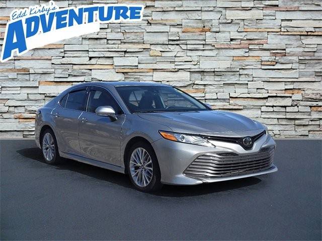 2020 Toyota Camry XLE FWD photo