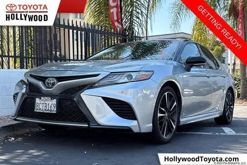 2018 Toyota Camry XSE FWD photo