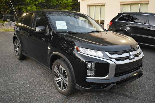 2020 Mitsubishi Outlander Sport ES 2.0 FWD photo