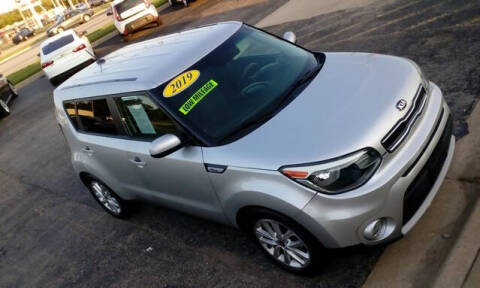 2019 Kia Soul + FWD photo