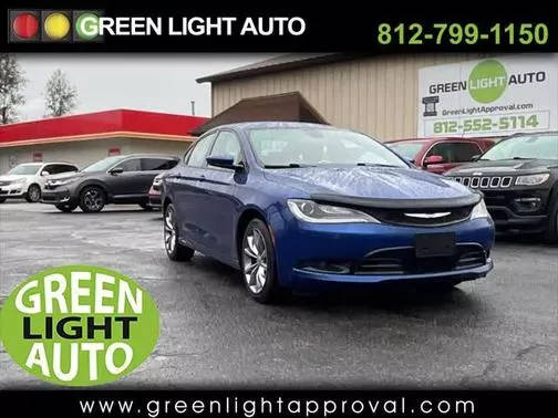 2016 Chrysler 200 S FWD photo