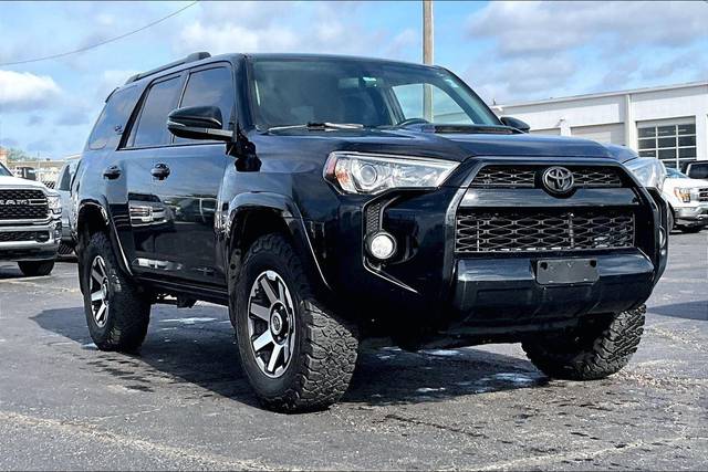 2019 Toyota 4Runner TRD Off Road Premium 4WD photo