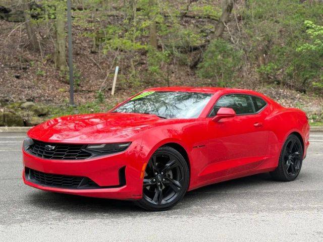 2020 Chevrolet Camaro 1LT RWD photo