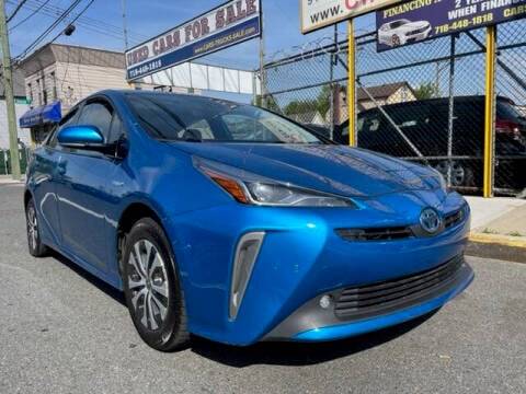 2020 Toyota Prius LE AWD photo