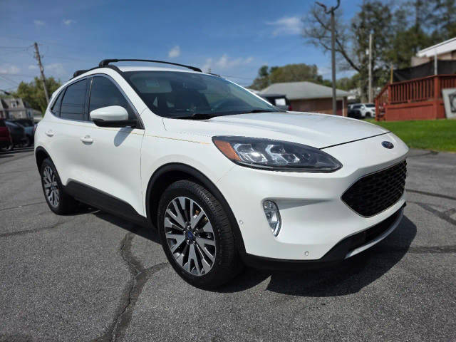 2020 Ford Escape Titanium AWD photo