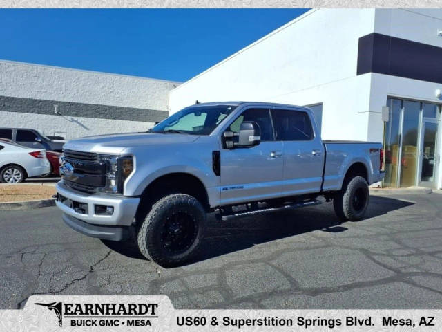 2019 Ford F-250 Super Duty LARIAT 4WD photo