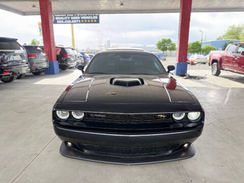 2019 Dodge Challenger R/T RWD photo