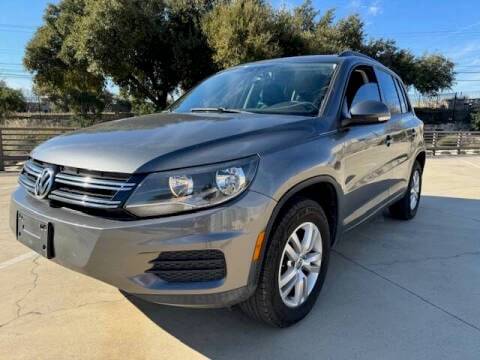 2016 Volkswagen Tiguan S FWD photo