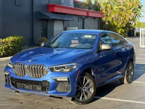 2020 BMW X6 M50i AWD photo