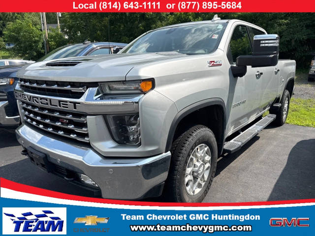 2020 Chevrolet Silverado 3500HD LTZ 4WD photo