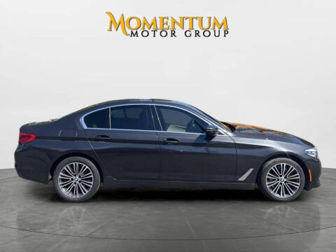 2020 BMW 5 Series 530i RWD photo