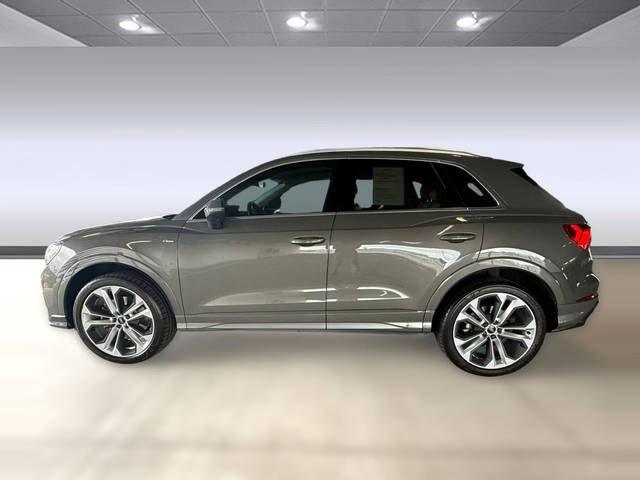 2020 Audi Q3 S line Premium Plus AWD photo