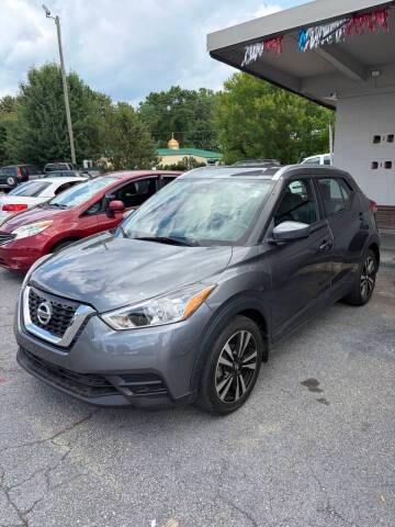 2019 Nissan Kicks SV FWD photo