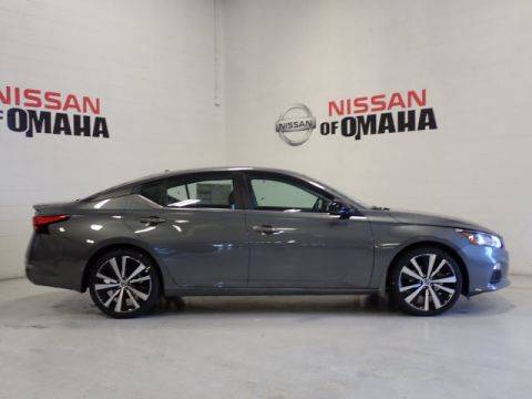 2020 Nissan Altima 2.0 SR FWD photo