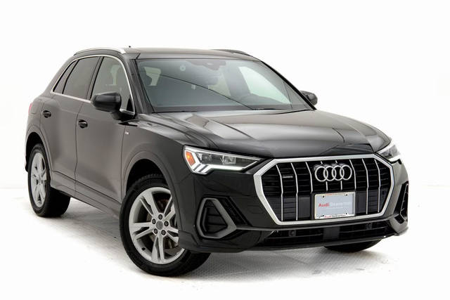 2020 Audi Q3 S line Premium Plus AWD photo