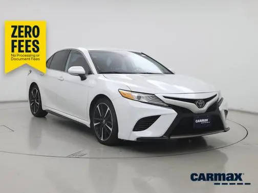 2020 Toyota Camry XSE FWD photo