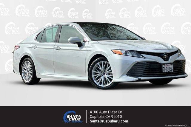 2020 Toyota Camry XLE FWD photo