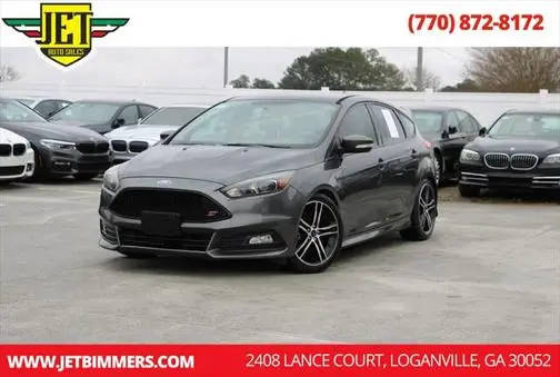 2016 Ford Focus ST FWD photo