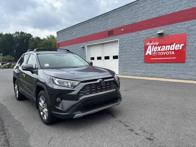 2019 Toyota RAV4 Limited AWD photo