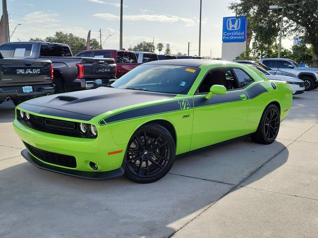 2019 Dodge Challenger R/T Scat Pack RWD photo