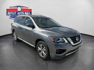 2020 Nissan Pathfinder S FWD photo