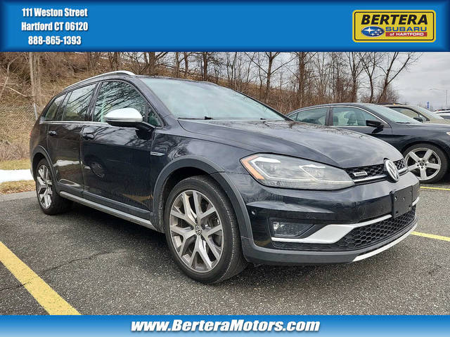 2019 Volkswagen Golf Alltrack SE AWD photo