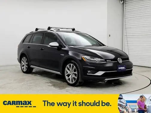 2019 Volkswagen Golf Alltrack SE AWD photo