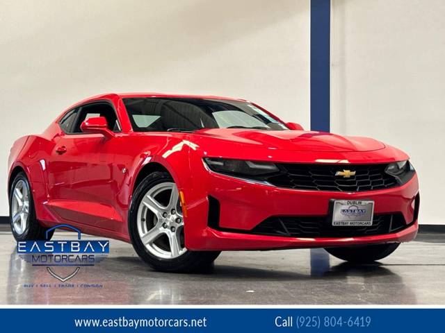 2019 Chevrolet Camaro 1LT RWD photo