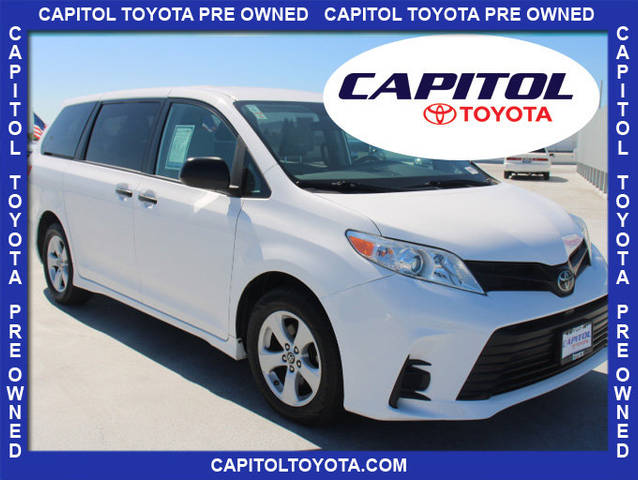 2020 Toyota Sienna L FWD photo