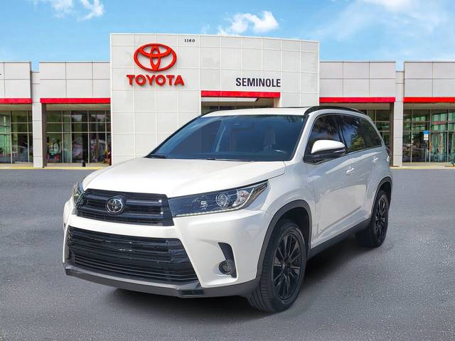 2019 Toyota Highlander SE FWD photo