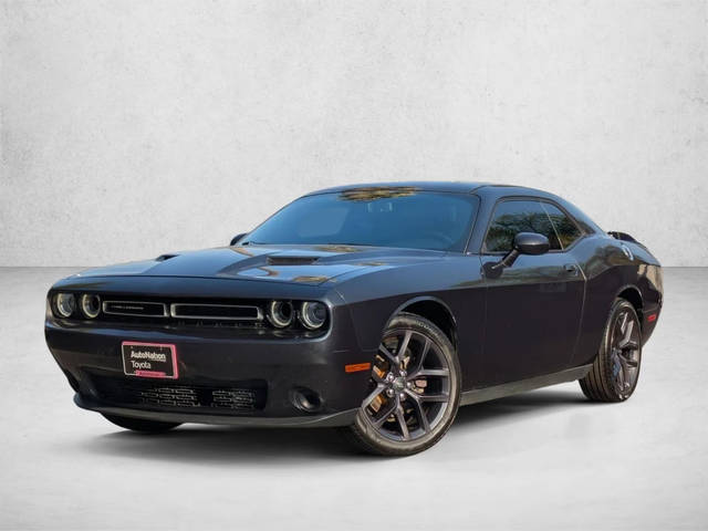 2019 Dodge Challenger SXT RWD photo