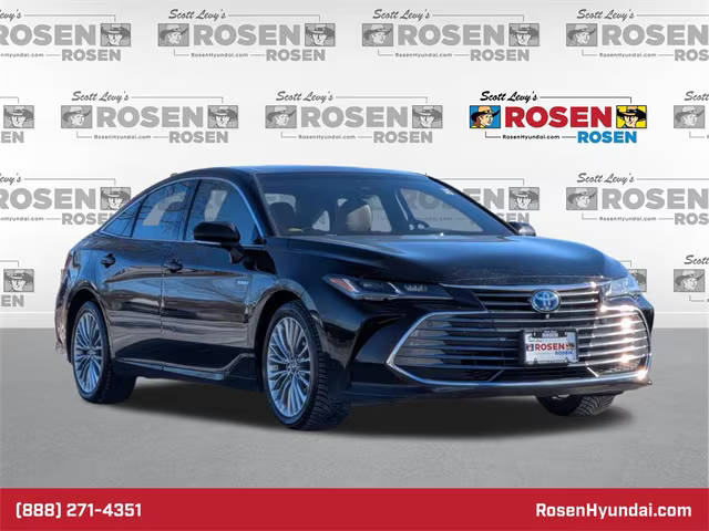 2019 Toyota Avalon Hybrid Limited FWD photo