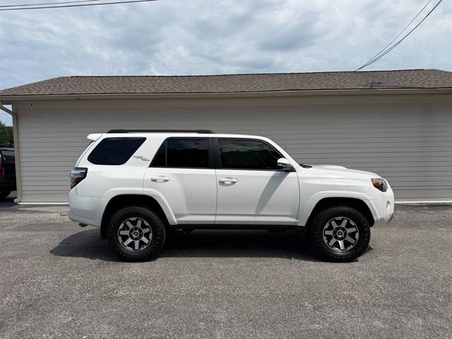 2019 Toyota 4Runner TRD Off Road Premium 4WD photo
