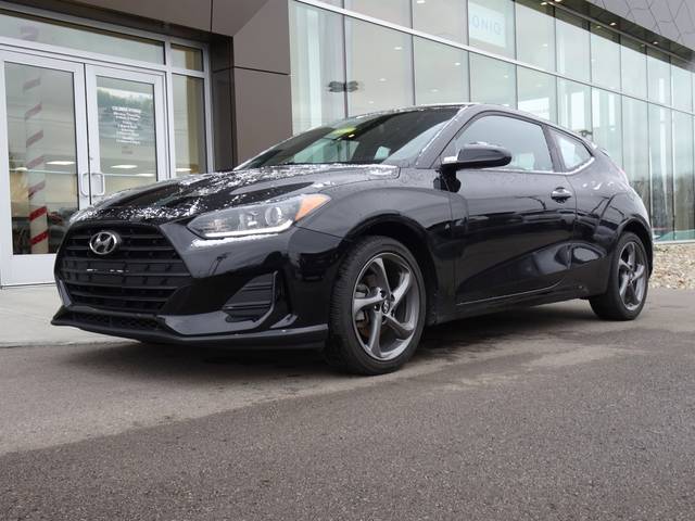 2019 Hyundai Veloster 2.0 FWD photo