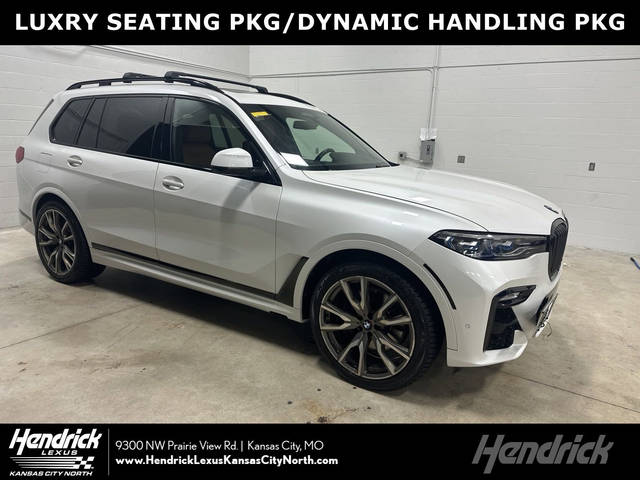 2020 BMW X7 M50i AWD photo