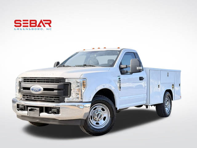 2019 Ford F-350 Super Duty XL 4WD photo