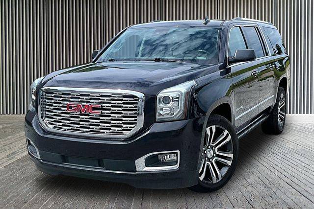 2020 GMC Yukon XL Denali RWD photo