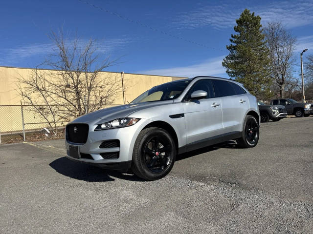 2020 Jaguar F-Pace 25t Premium AWD photo