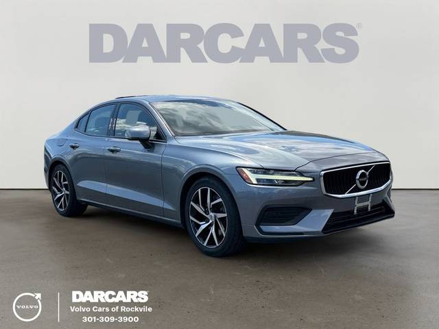 2020 Volvo S60 Momentum FWD photo