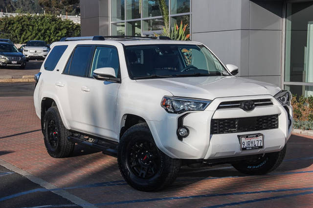 2020 Toyota 4Runner SR5 Premium 4WD photo