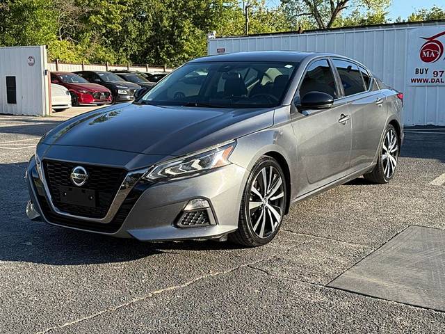 2020 Nissan Altima 2.0 SR FWD photo