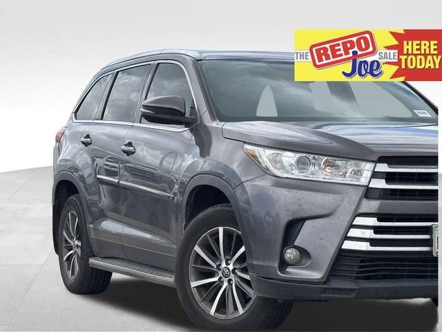 2019 Toyota Highlander XLE FWD photo