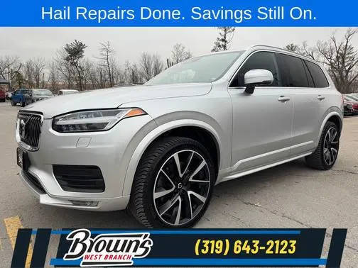 2020 Volvo XC90 Momentum AWD photo
