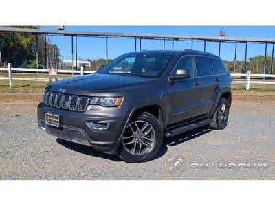 2020 Jeep Grand Cherokee Laredo E 4WD photo