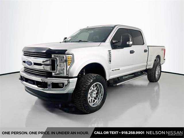2019 Ford F-250 Super Duty XLT 4WD photo