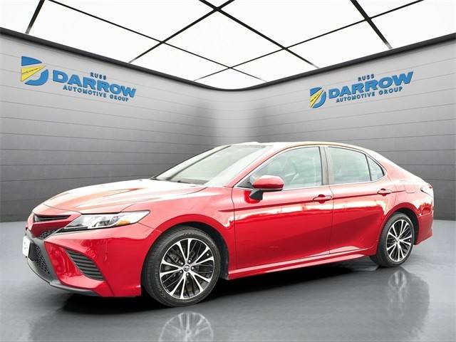 2020 Toyota Camry SE FWD photo