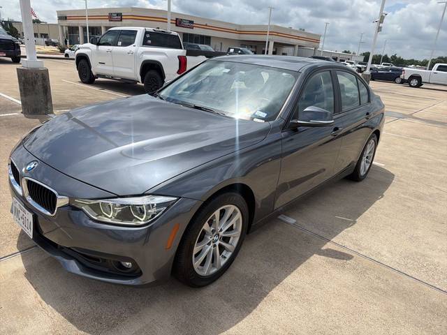 2018 BMW 3 Series 320i xDrive AWD photo